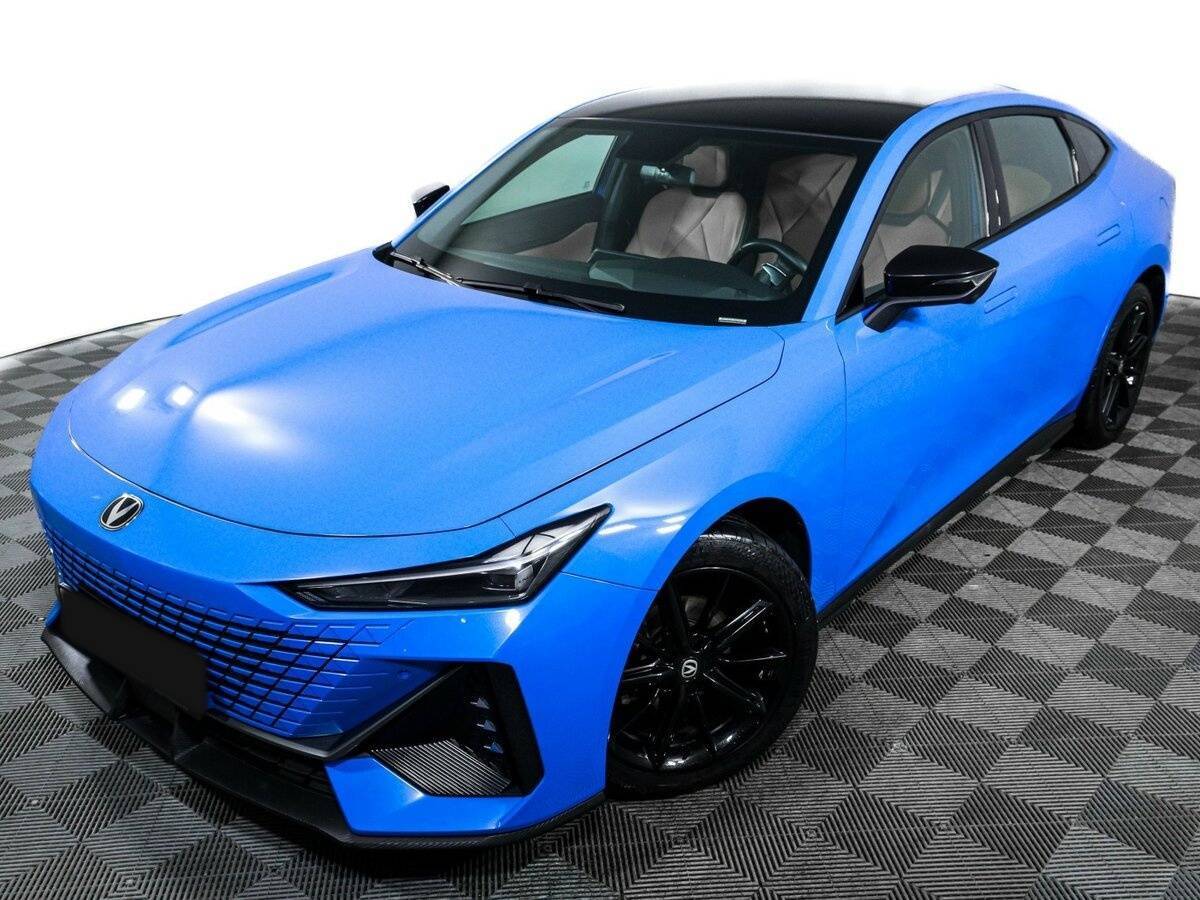 Changan UNI-V 2022 года с пробегом. Фото: #12