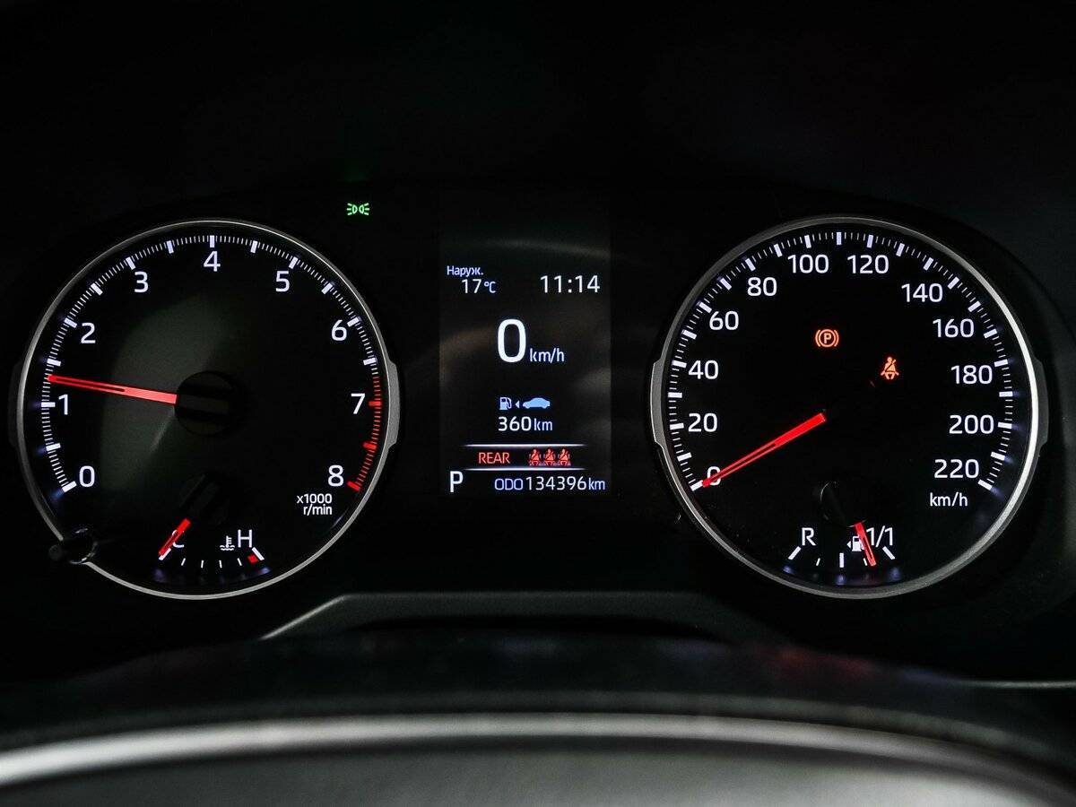 Toyota RAV4 2020 года с пробегом. Фото: #9