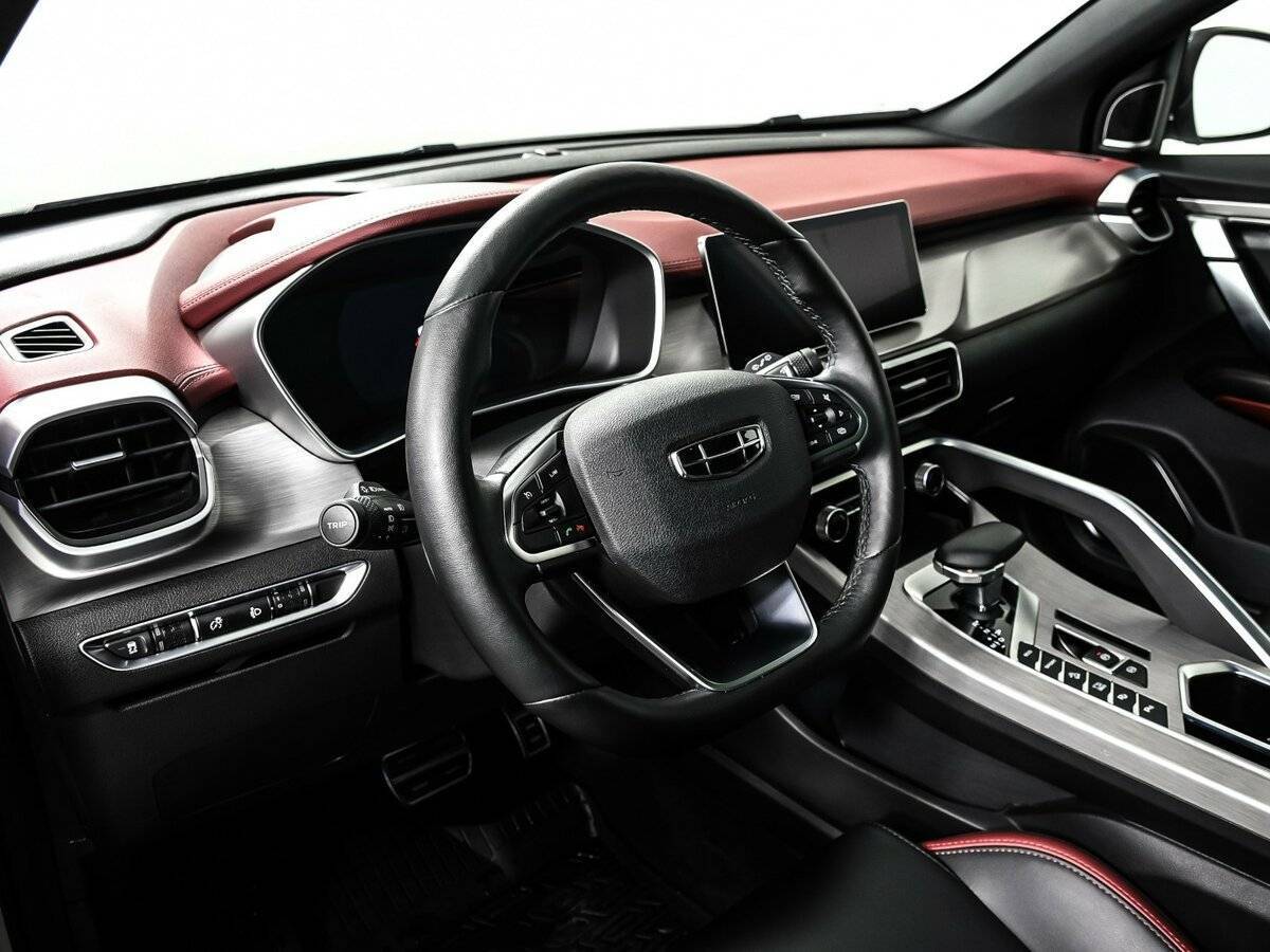 Б/У Джили Кулрэй 2023 года. Фото: #12