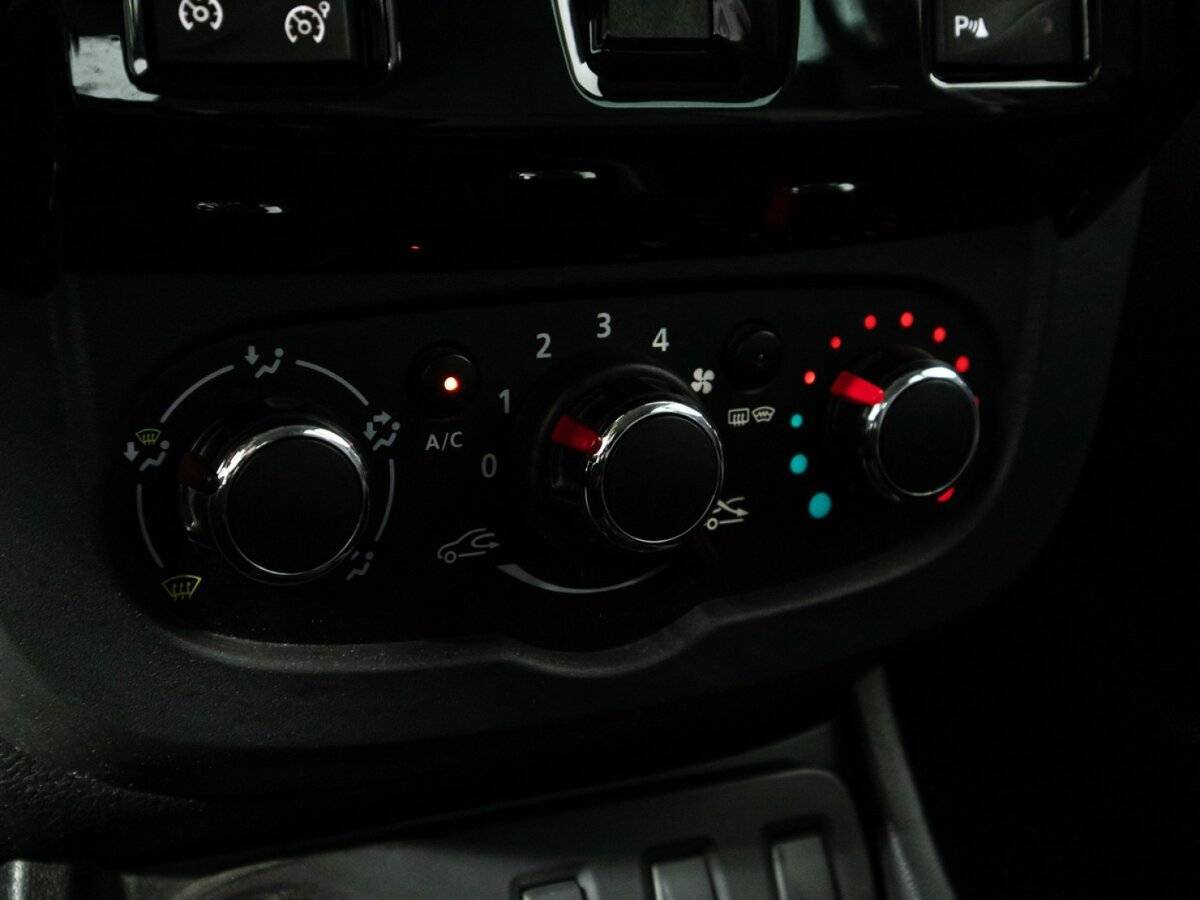 Б/У Рено Дастер 2016 года. Фото: #16