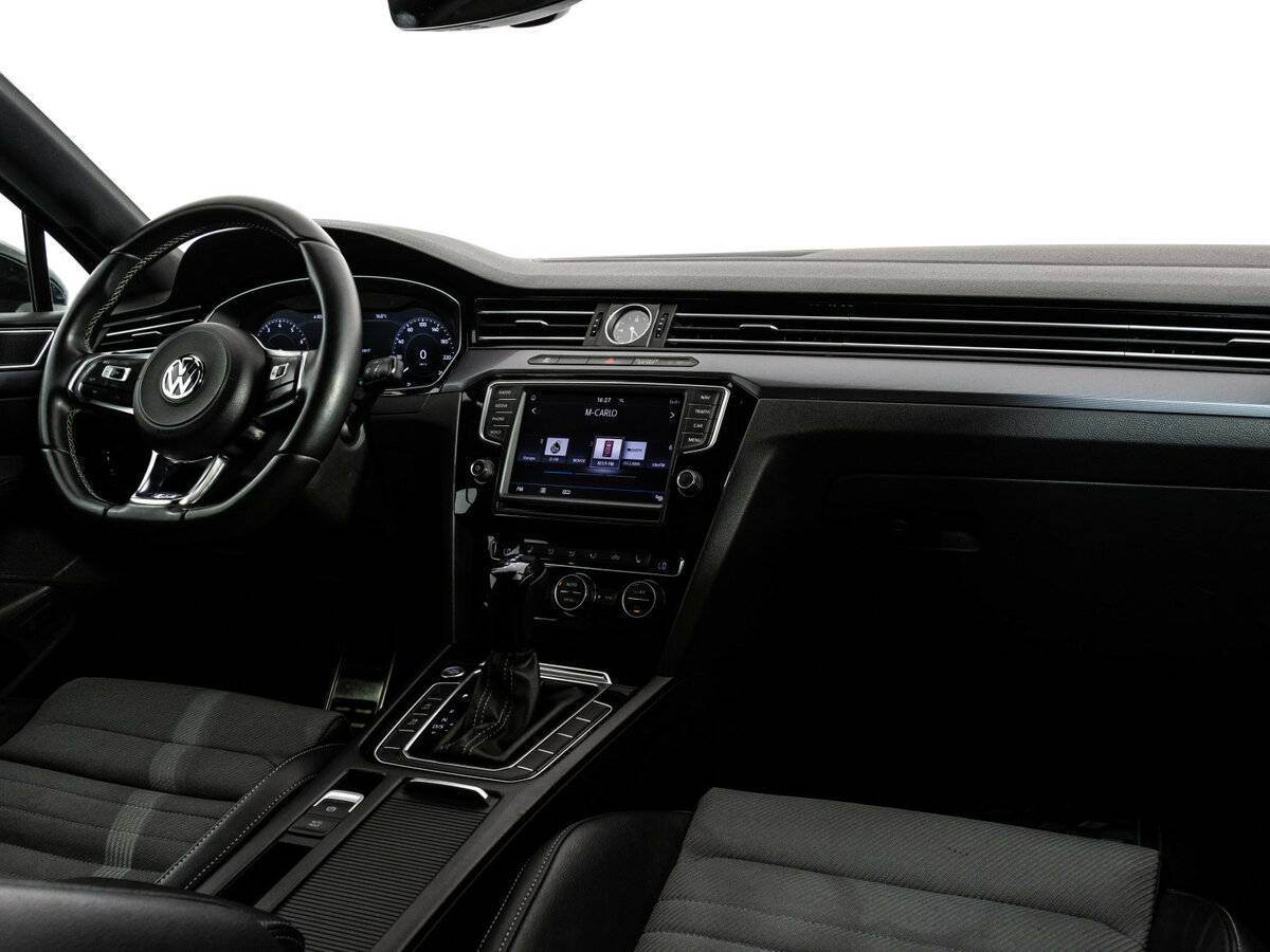 Volkswagen Passat 2016 года с пробегом. Фото: #8