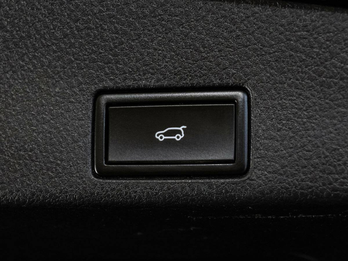 Volkswagen Touareg 2015 года с пробегом. Фото: #25