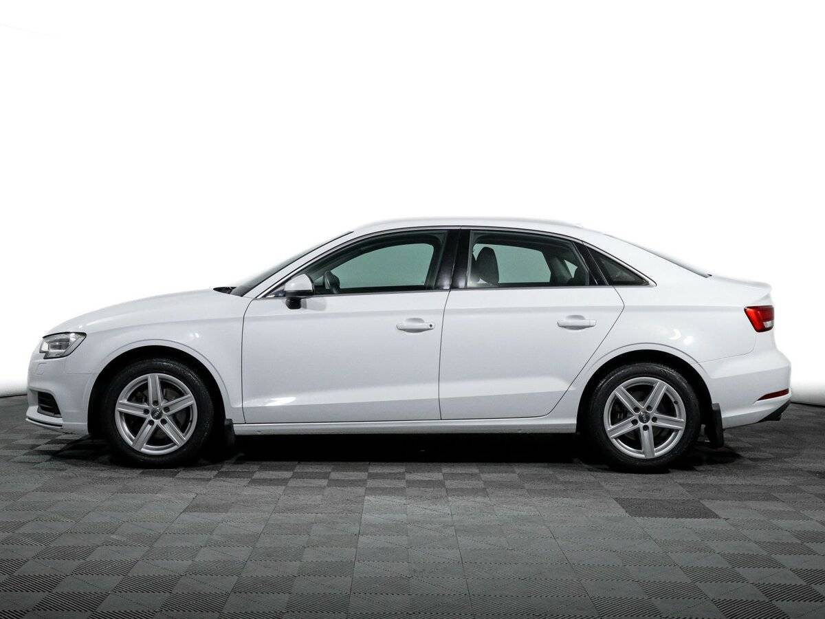 Audi A3 2017 года с пробегом. Фото: #7