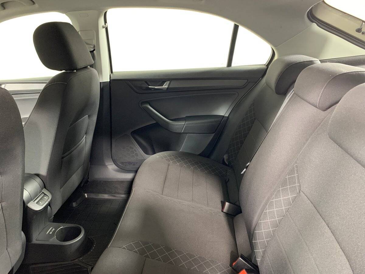 Skoda Rapid 2020 года с пробегом. Фото: #17