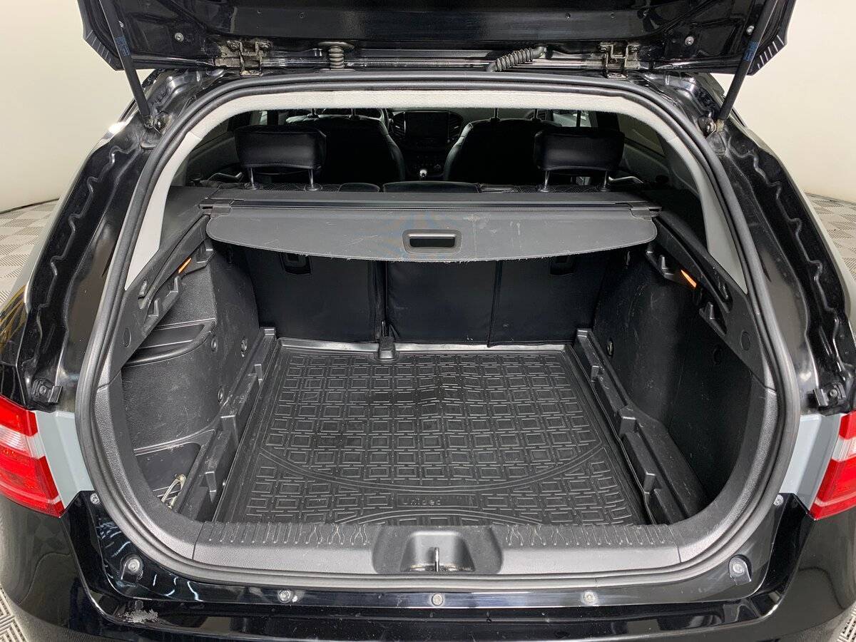 Lada (ВАЗ) Vesta 2021 года с пробегом. Фото: #18