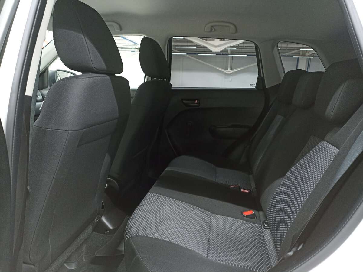 Suzuki Vitara 2021 года с пробегом. Фото: #11