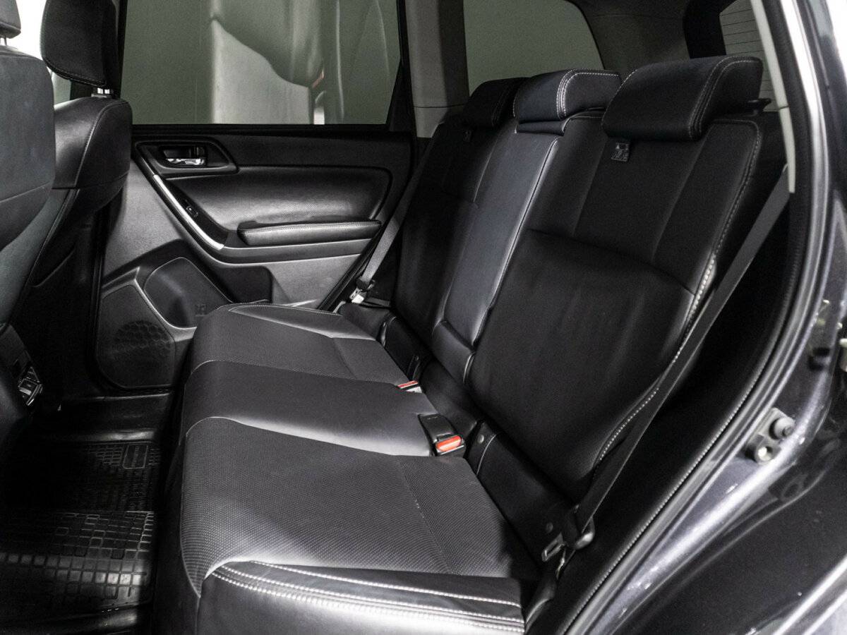 Subaru Forester 2018 года с пробегом. Фото: #9