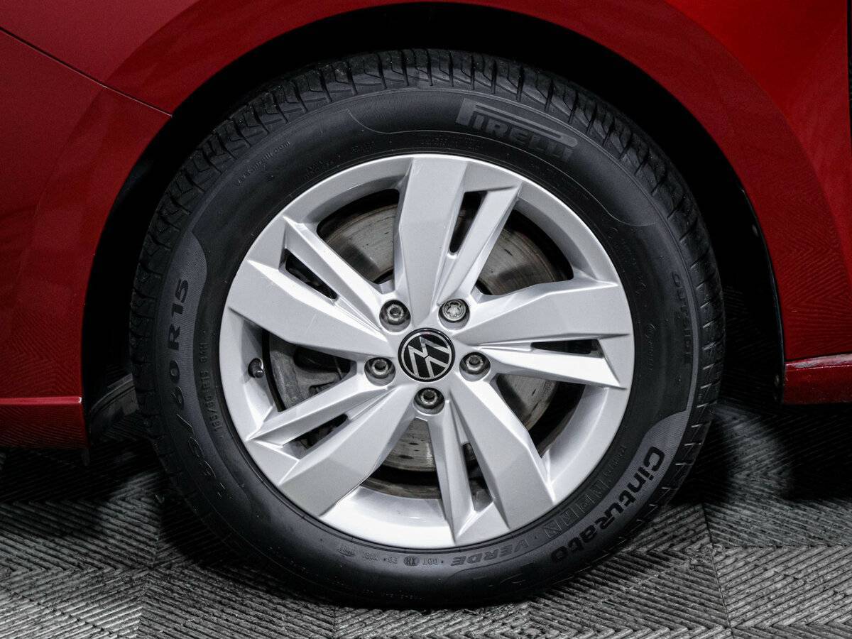 Б/У Фольксваген Поло 2021 года. Фото: #13