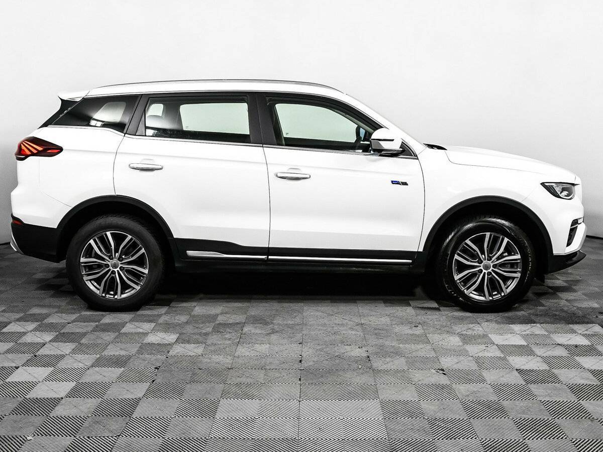 Б/У Джили Атлас Про 2022 года. Фото: #3