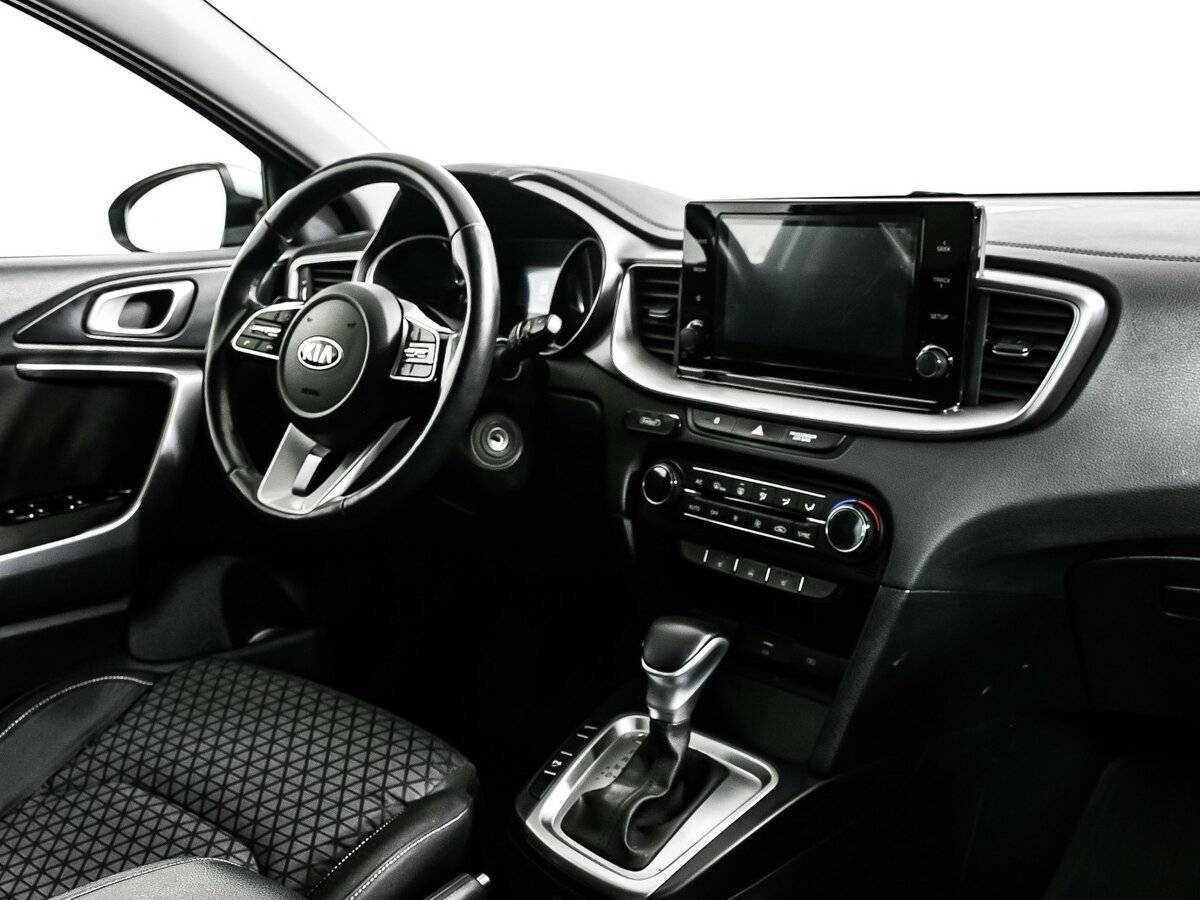 Б/У Киа Сид 2020 года. Фото: #8