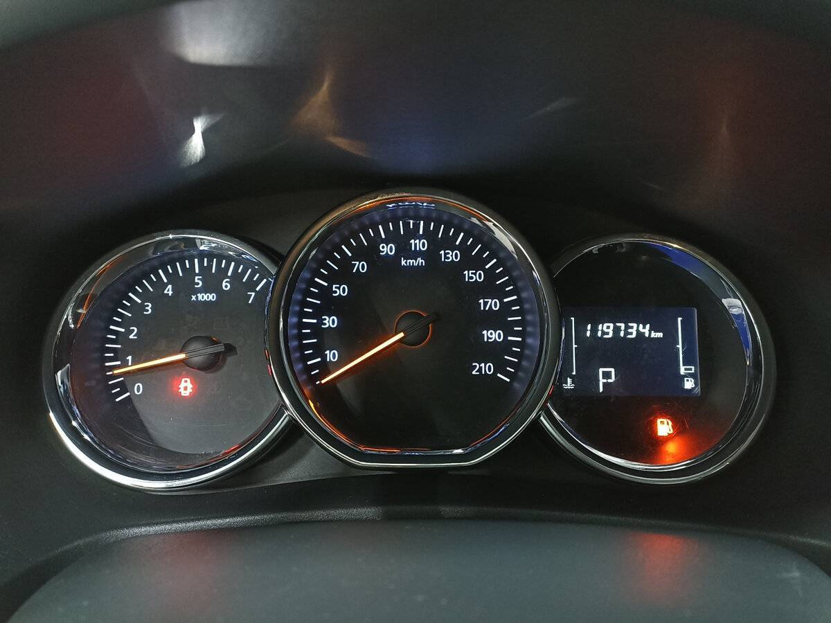 Renault Logan 2020 года с пробегом. Фото: #12