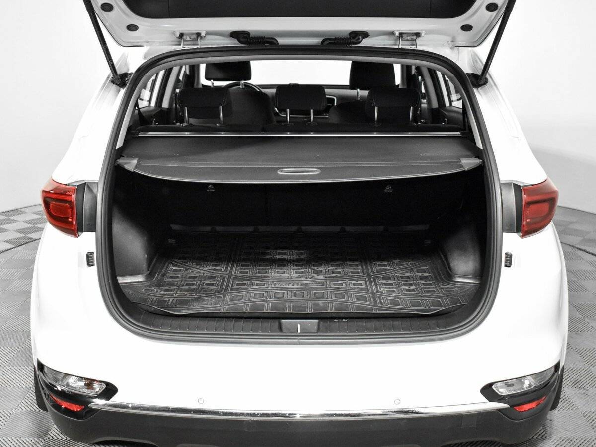 Б/У Киа Спортейдж 2019 года. Фото: #21