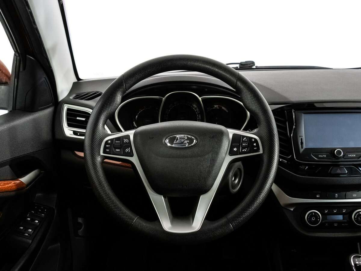 Б/У Лада (ВАЗ) Веста 2019 года. Фото: #9