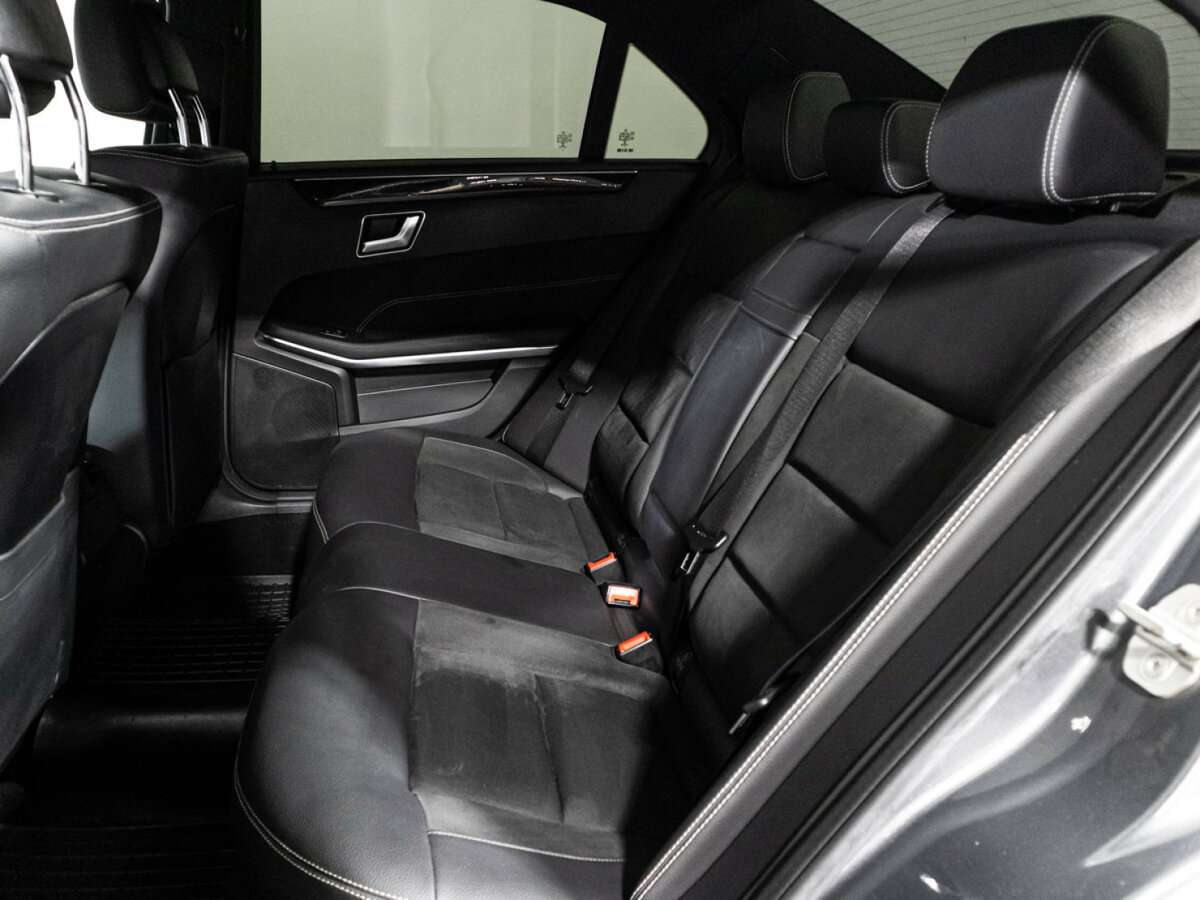 Mercedes-Benz E-Класс 2015 года с пробегом. Фото: #10