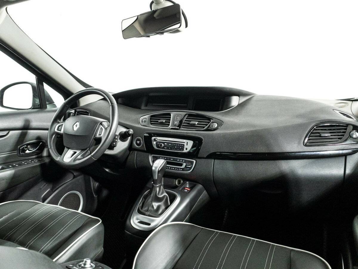 Б/У Рено Сценик 2012 года. Фото: #8