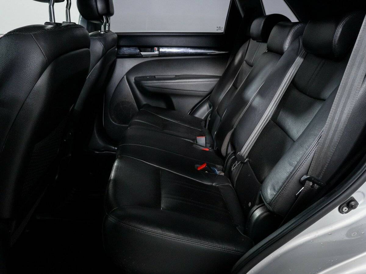 Б/У Киа Соренто 2017 года. Фото: #9