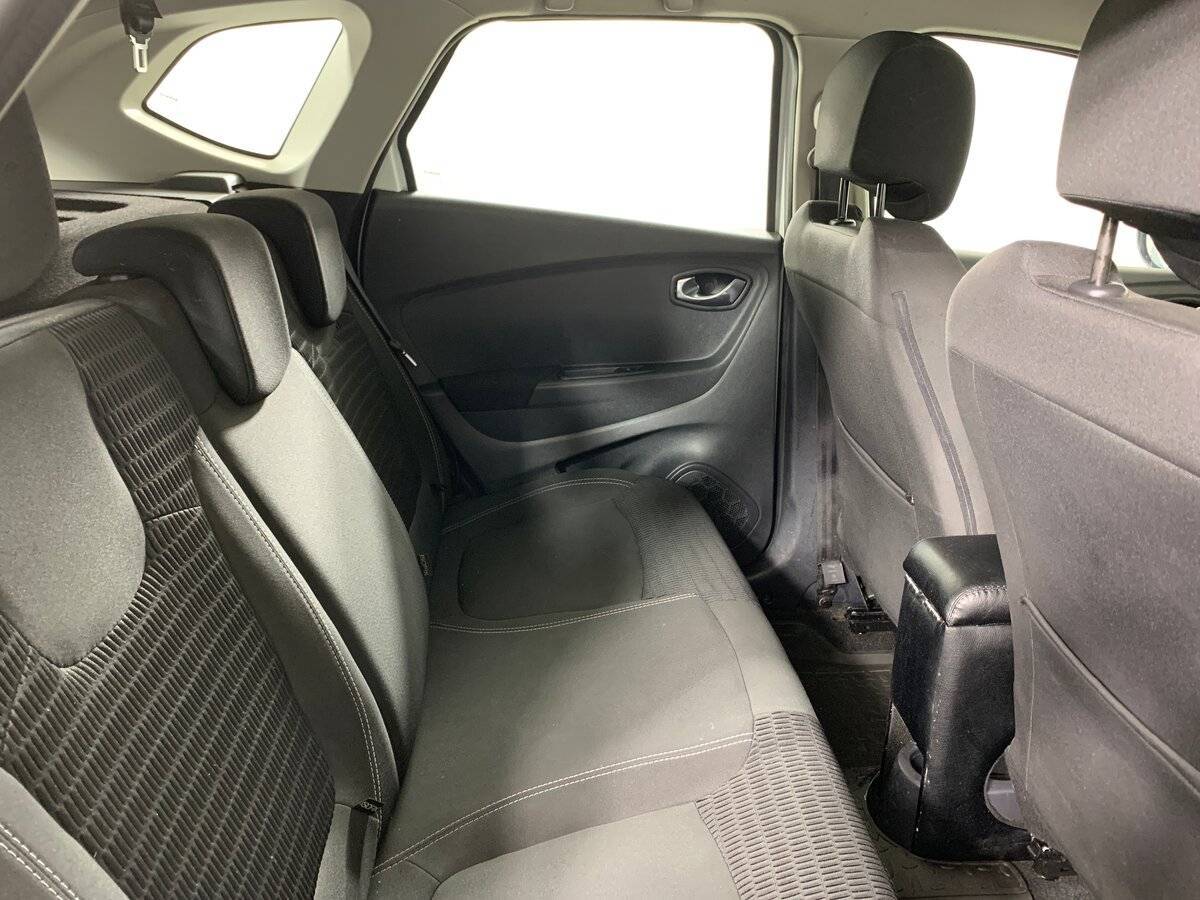 Renault Kaptur 2019 года с пробегом. Фото: #16