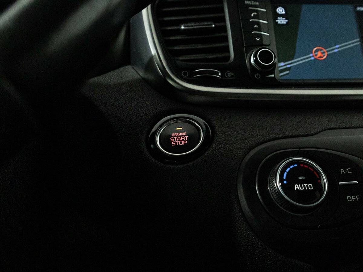 Б/У Киа Соренто 2017 года. Фото: #24