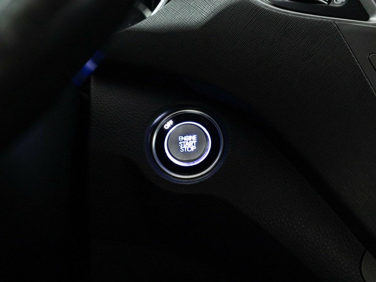 Hyundai Santa Fe 2017 года с пробегом. Фото: #17