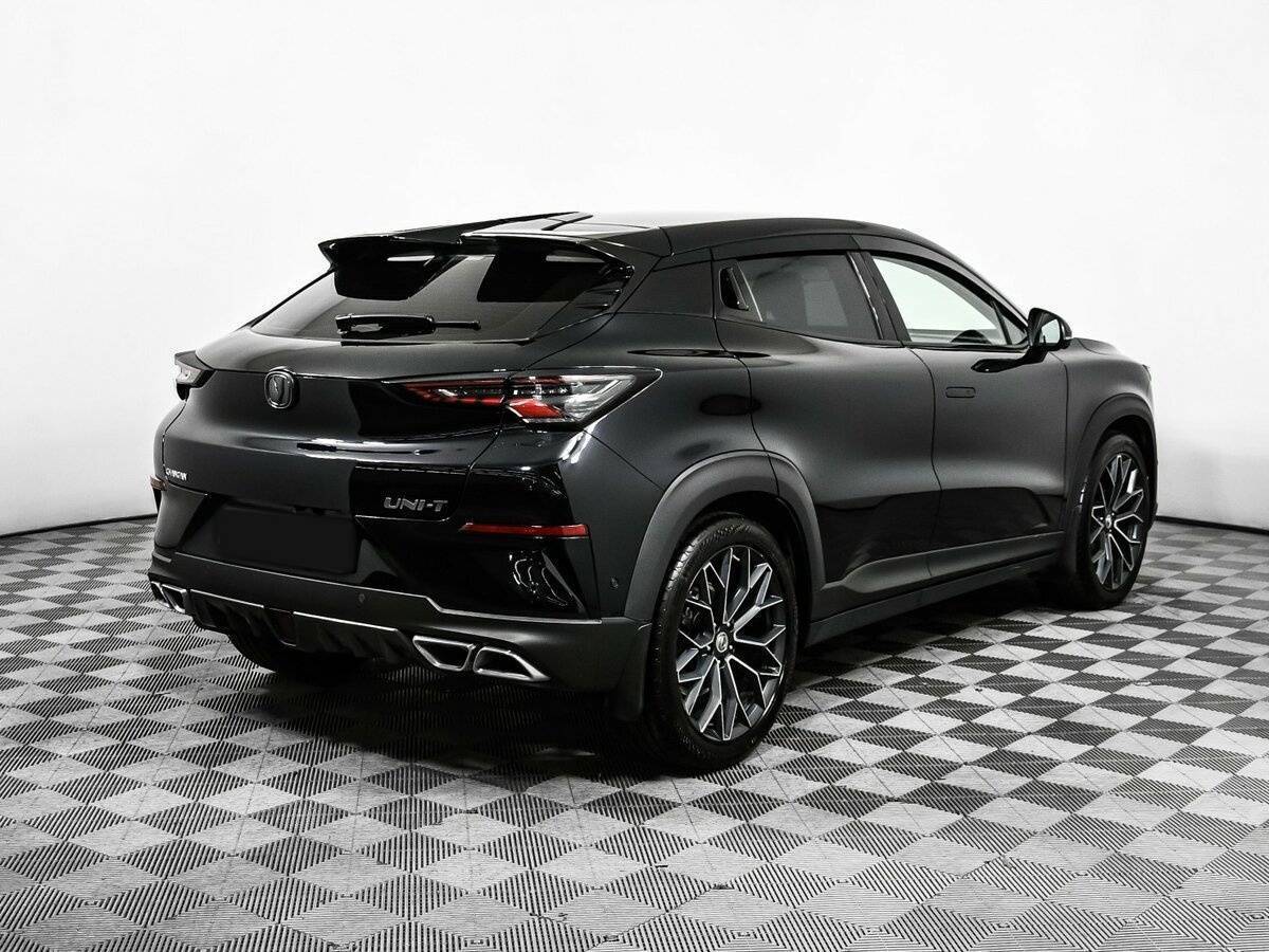 Б/У Чанган УНИ-Т 2023 года. Фото: #4