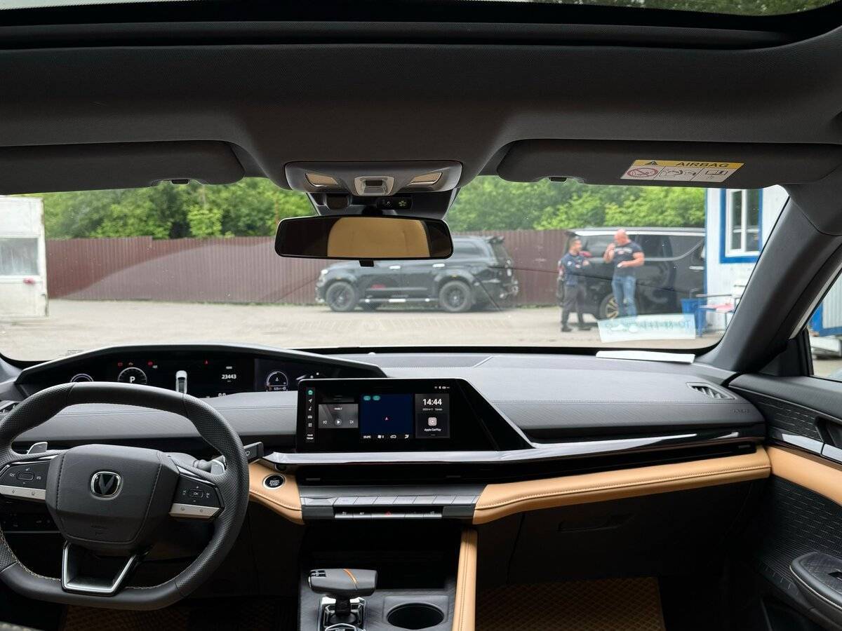 Changan UNI-V 2023 года с пробегом. Фото: #11