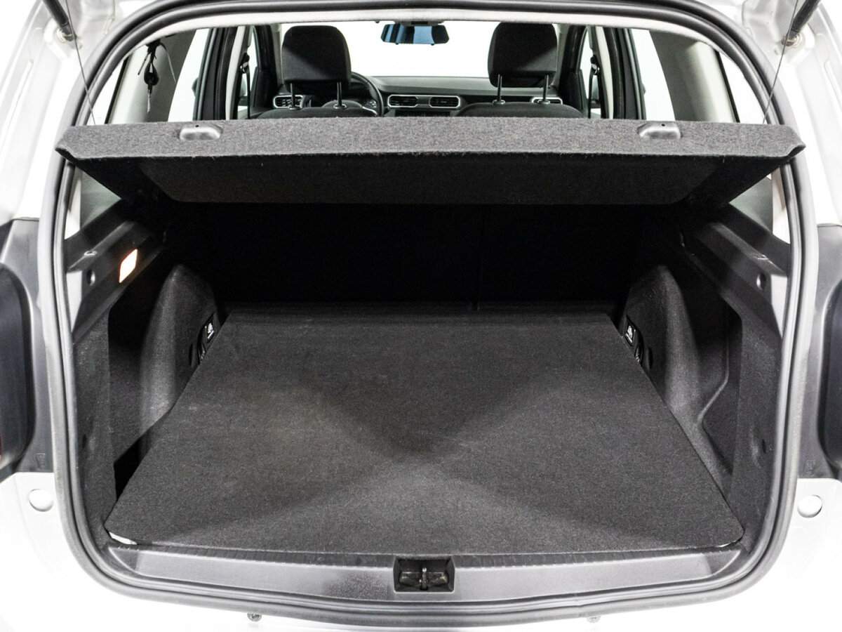 Б/У Рено Дастер 2022 года. Фото: #14