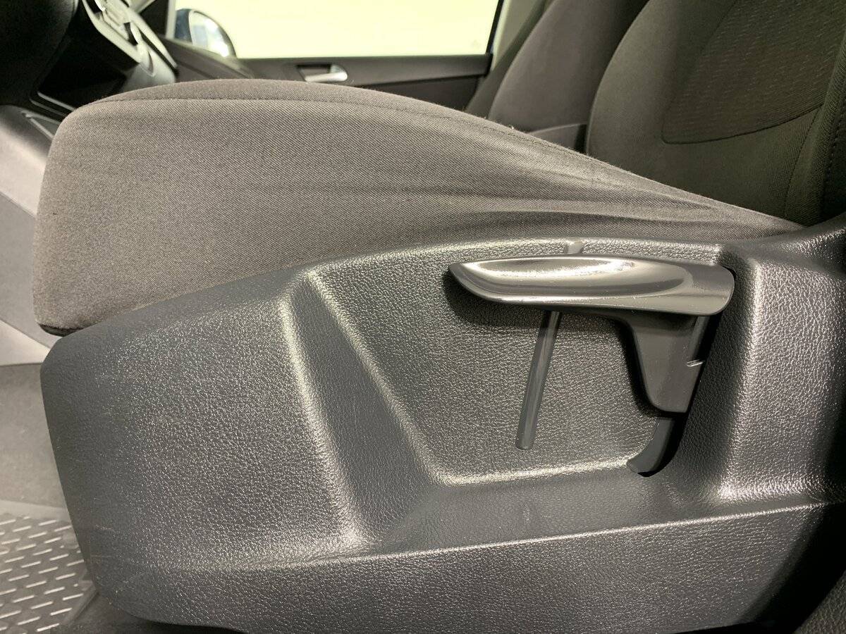 Volkswagen Tiguan 2012 года с пробегом. Фото: #15