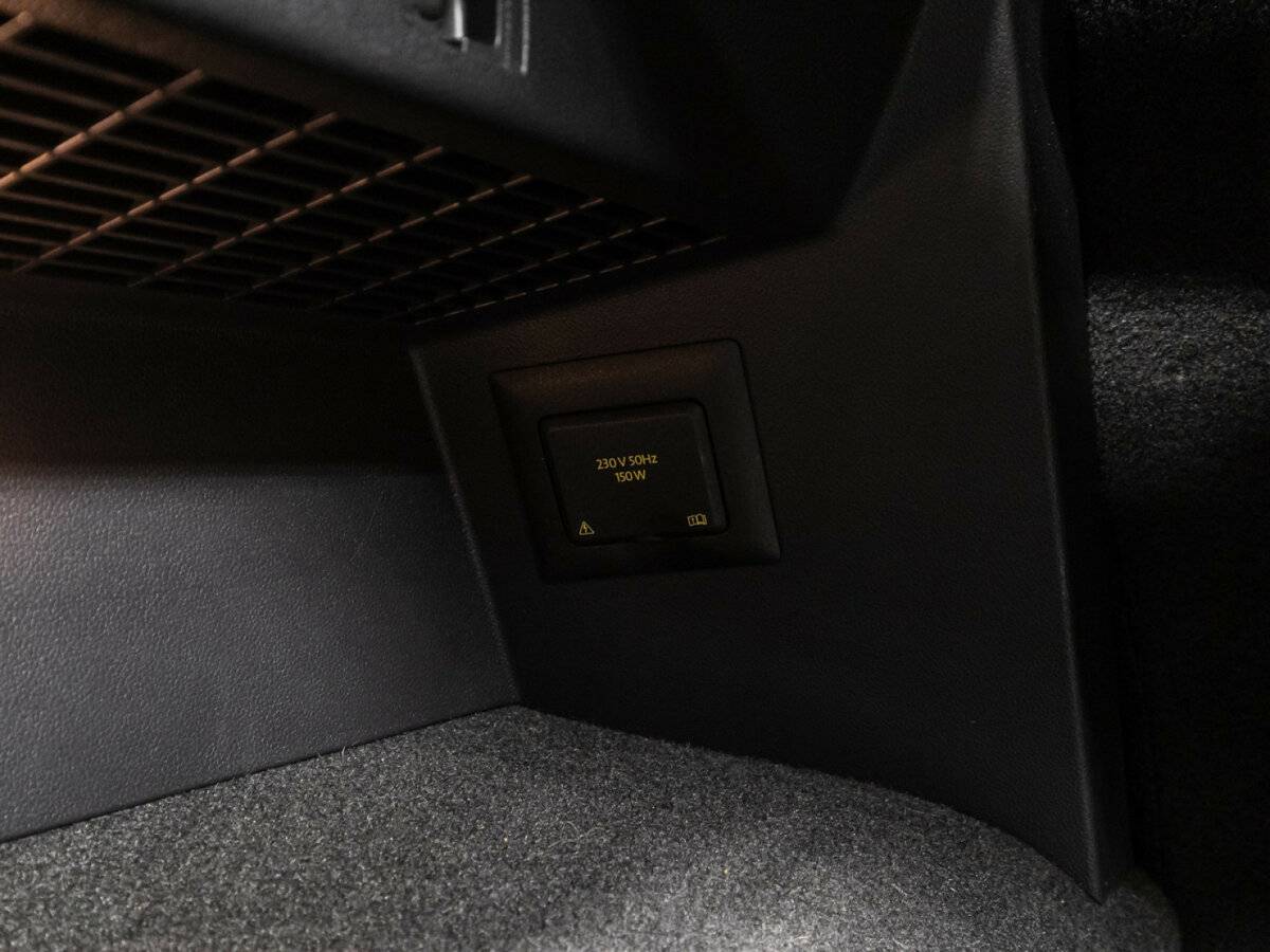 Volkswagen Tiguan 2018 года с пробегом. Фото: #16