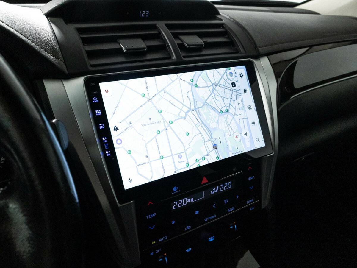 Toyota Camry 2017 года с пробегом. Фото: #18