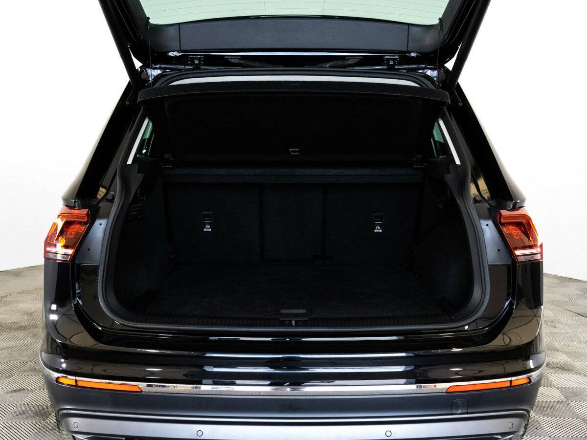 Volkswagen Tiguan 2018 года с пробегом. Фото: #18