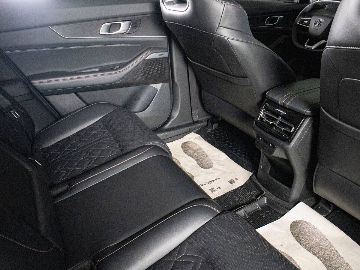 Changan UNI-K 2023 года с пробегом. Фото: #17