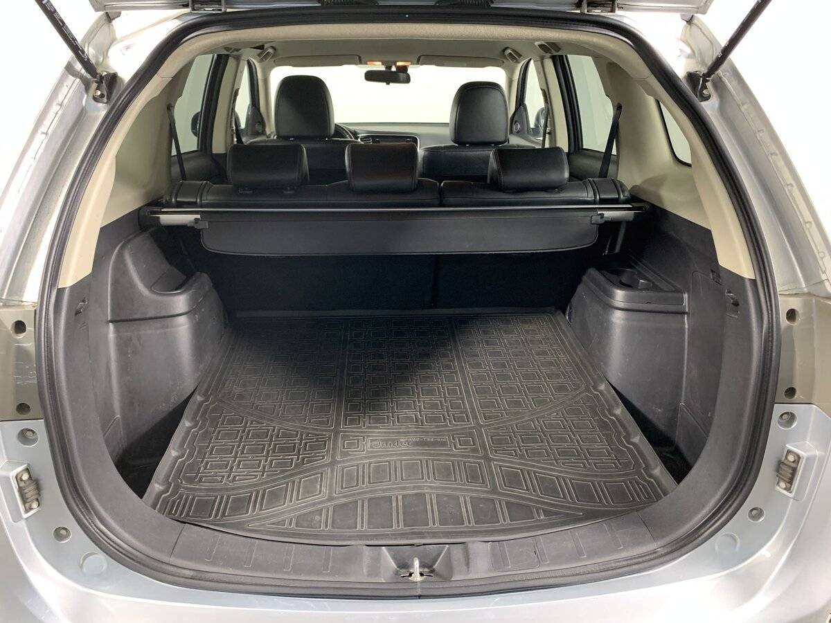 Mitsubishi Outlander 2013 года с пробегом. Фото: #18