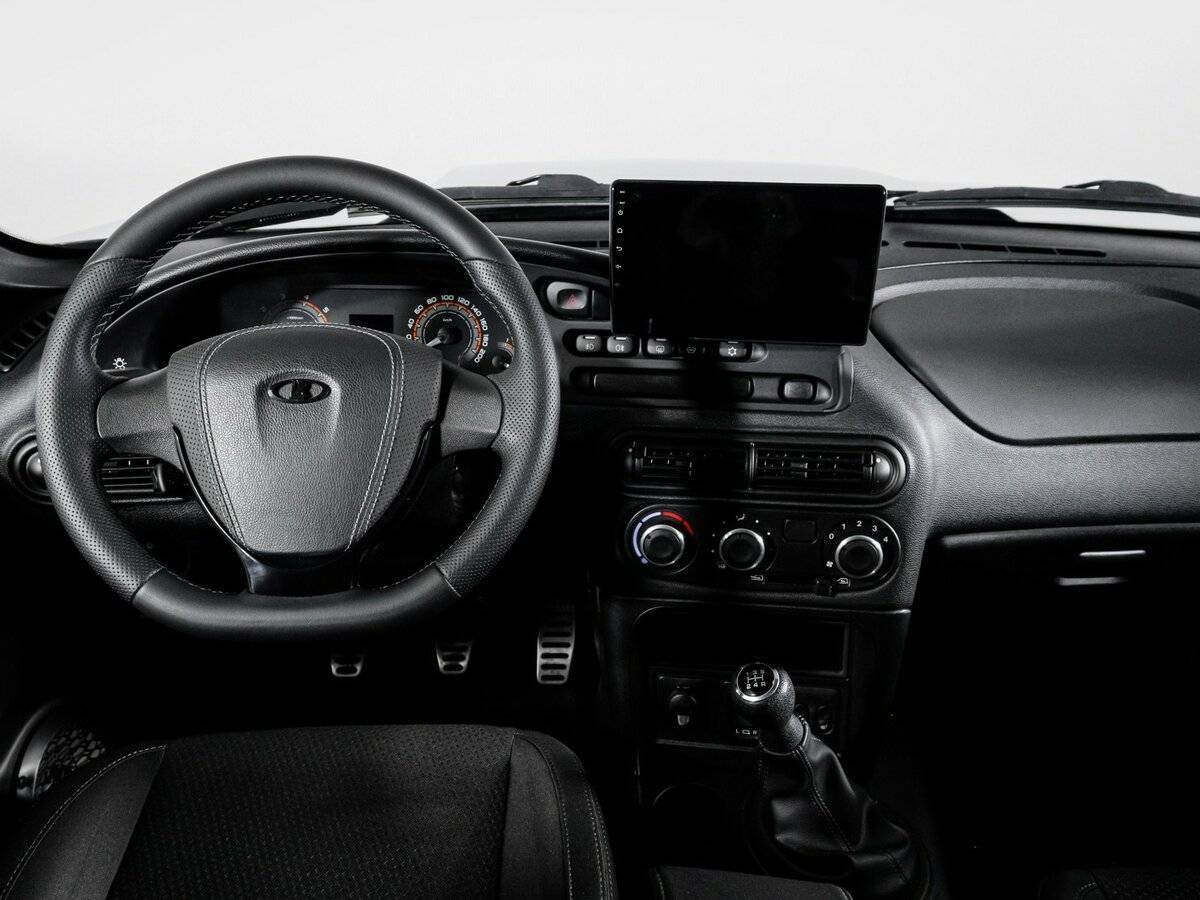 Б/У Лада (ВАЗ) Нива 2024 года. Фото: #11