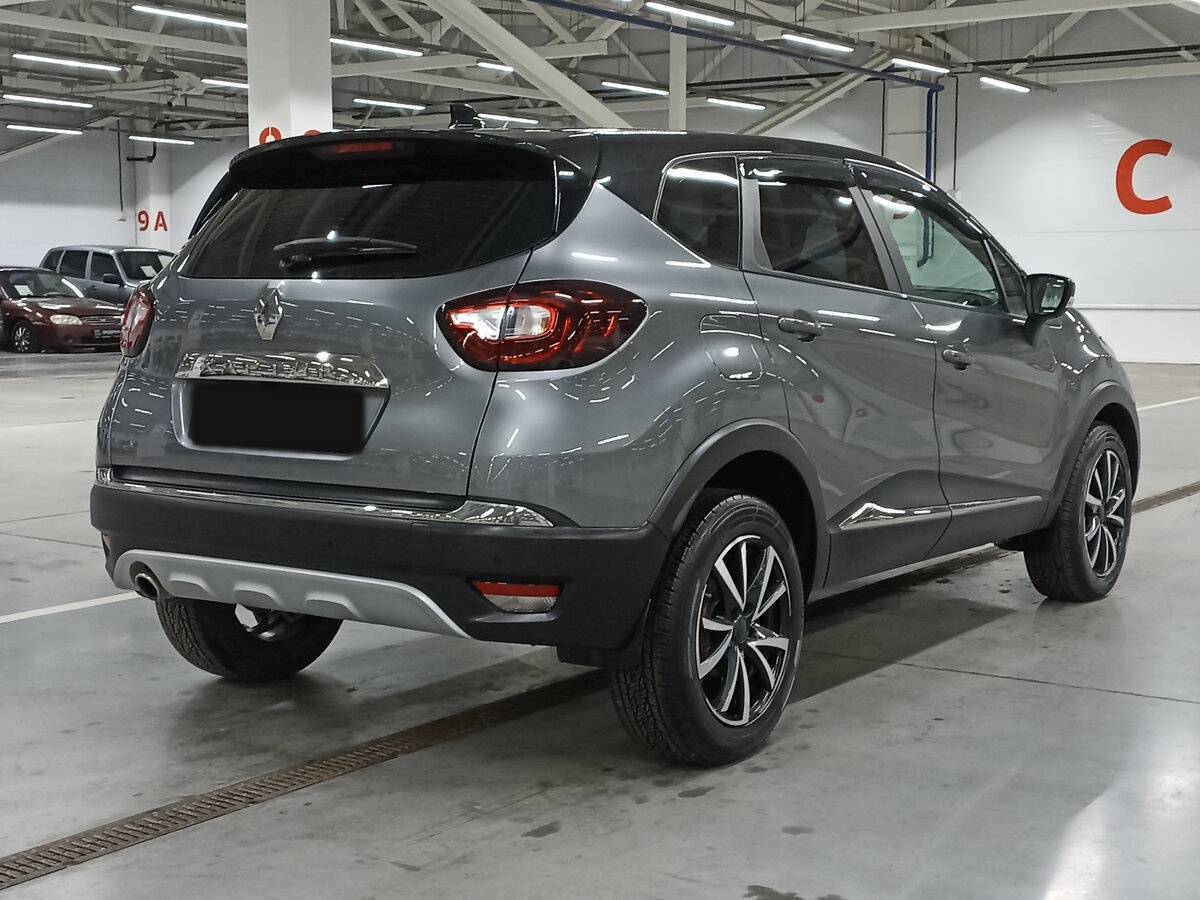 Renault Kaptur 2021 года с пробегом. Фото: #4