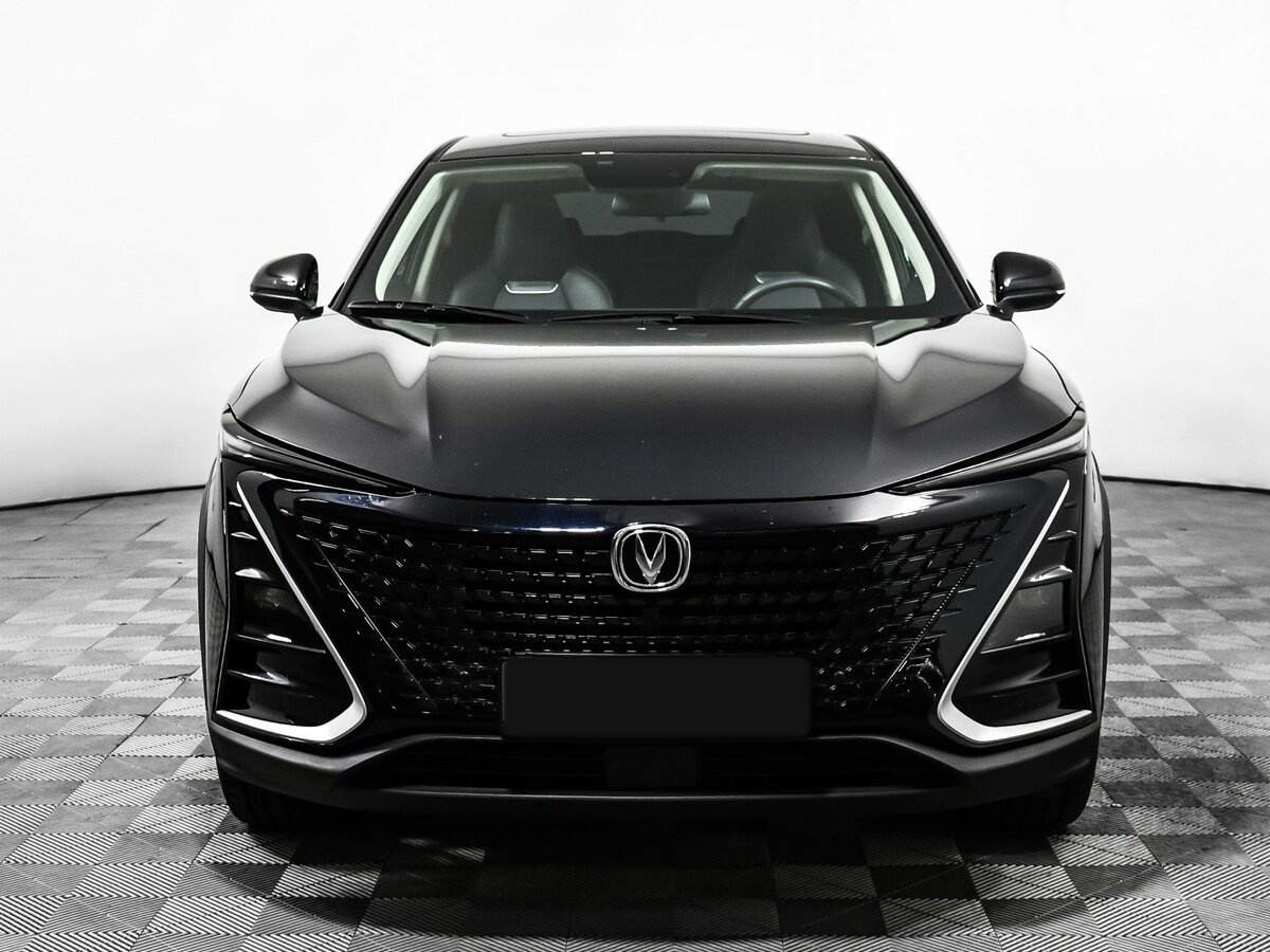 Б/У Чанган УНИ-Т 2022 года. Фото: #1