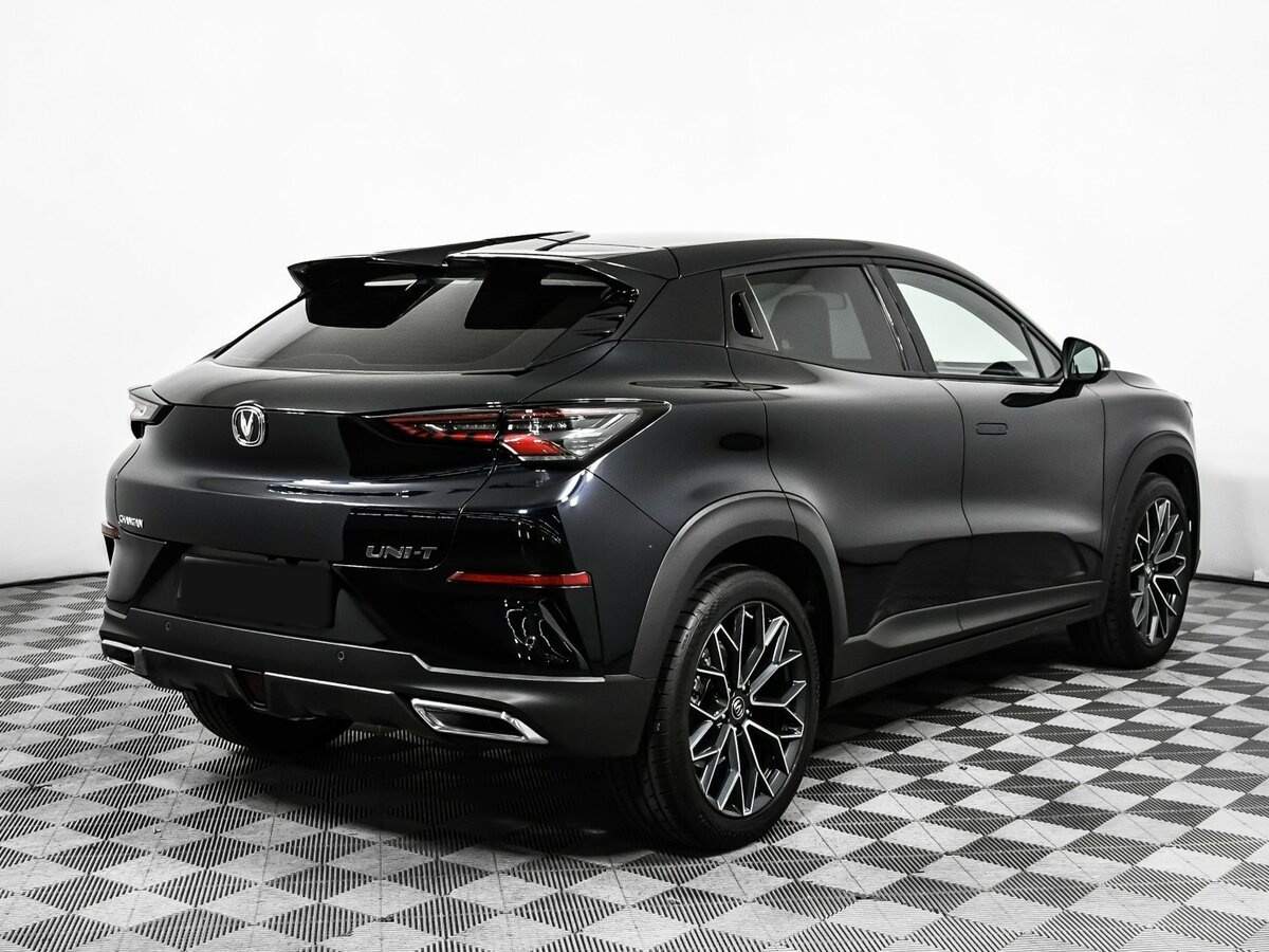 Б/У Чанган УНИ-Т 2022 года. Фото: #4