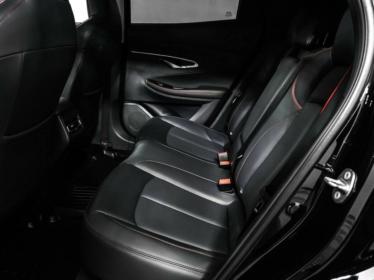 Б/У Чанган УНИ-Т 2022 года. Фото: #13