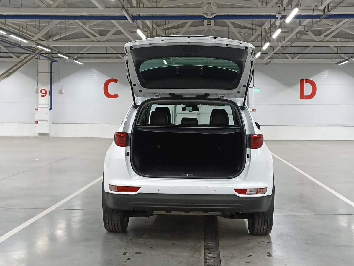 Б/У Киа Спортейдж 2016 года. Фото: #9