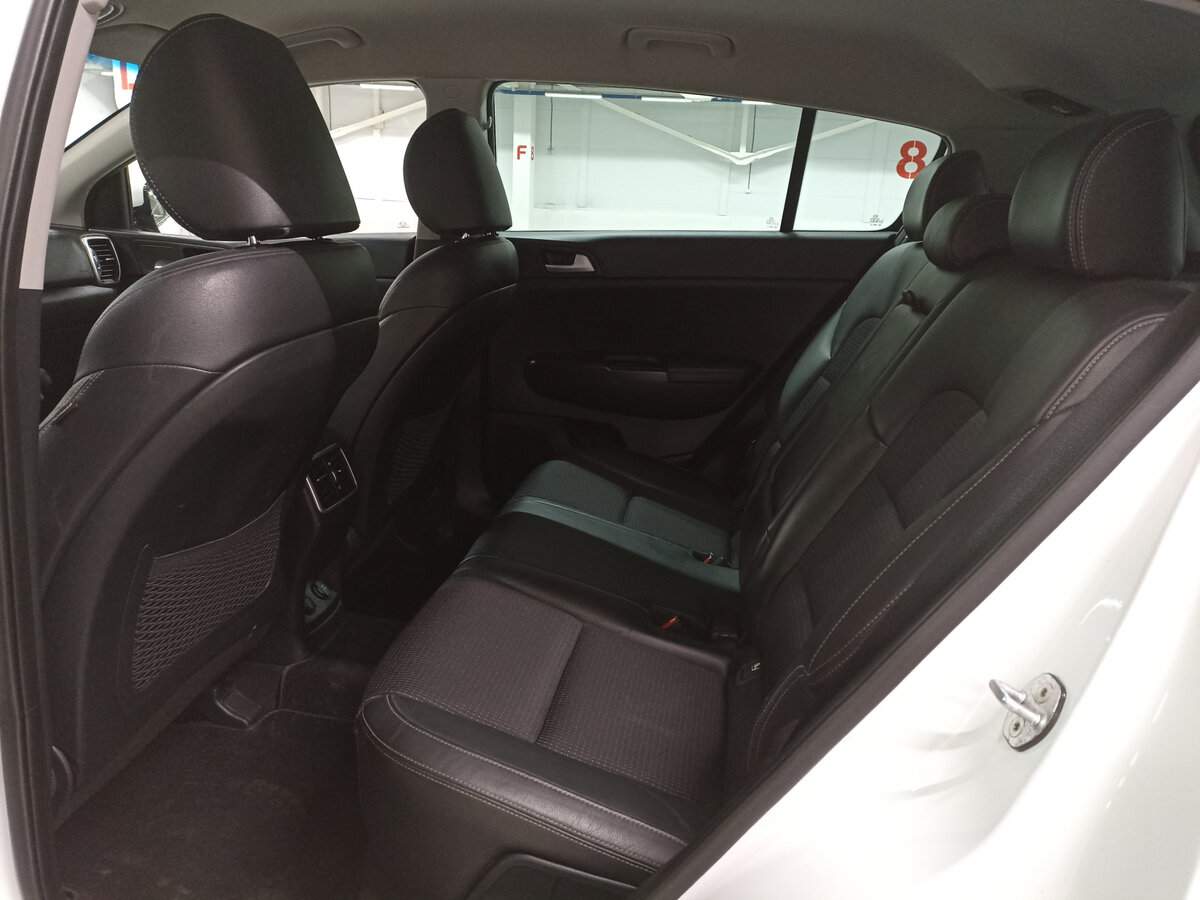 Б/У Киа Спортейдж 2016 года. Фото: #11