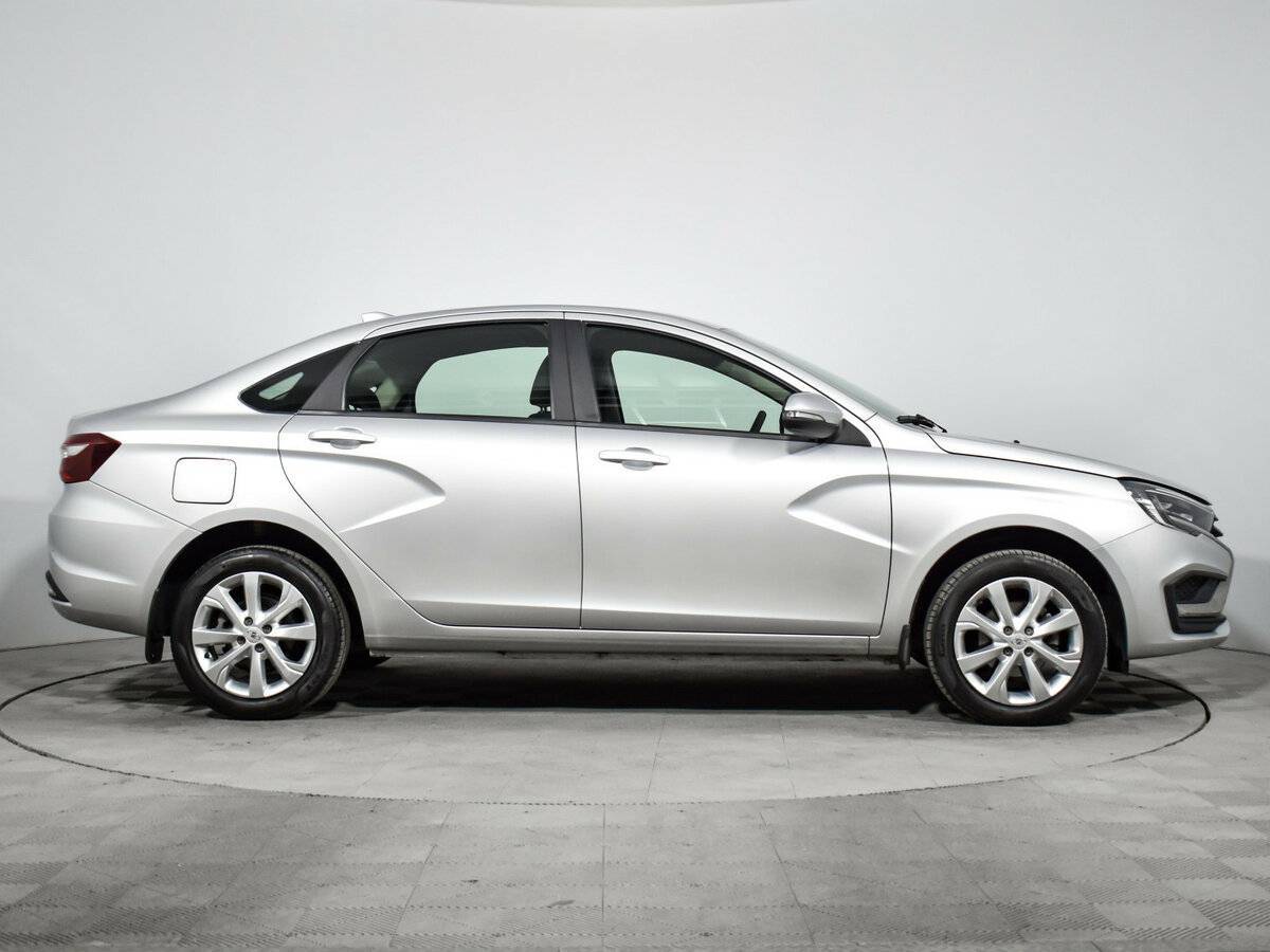 Б/У Лада (ВАЗ) Веста 2023 года. Фото: #3