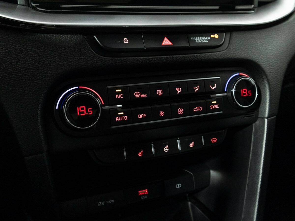 Б/У Киа Сид 2021 года. Фото: #18