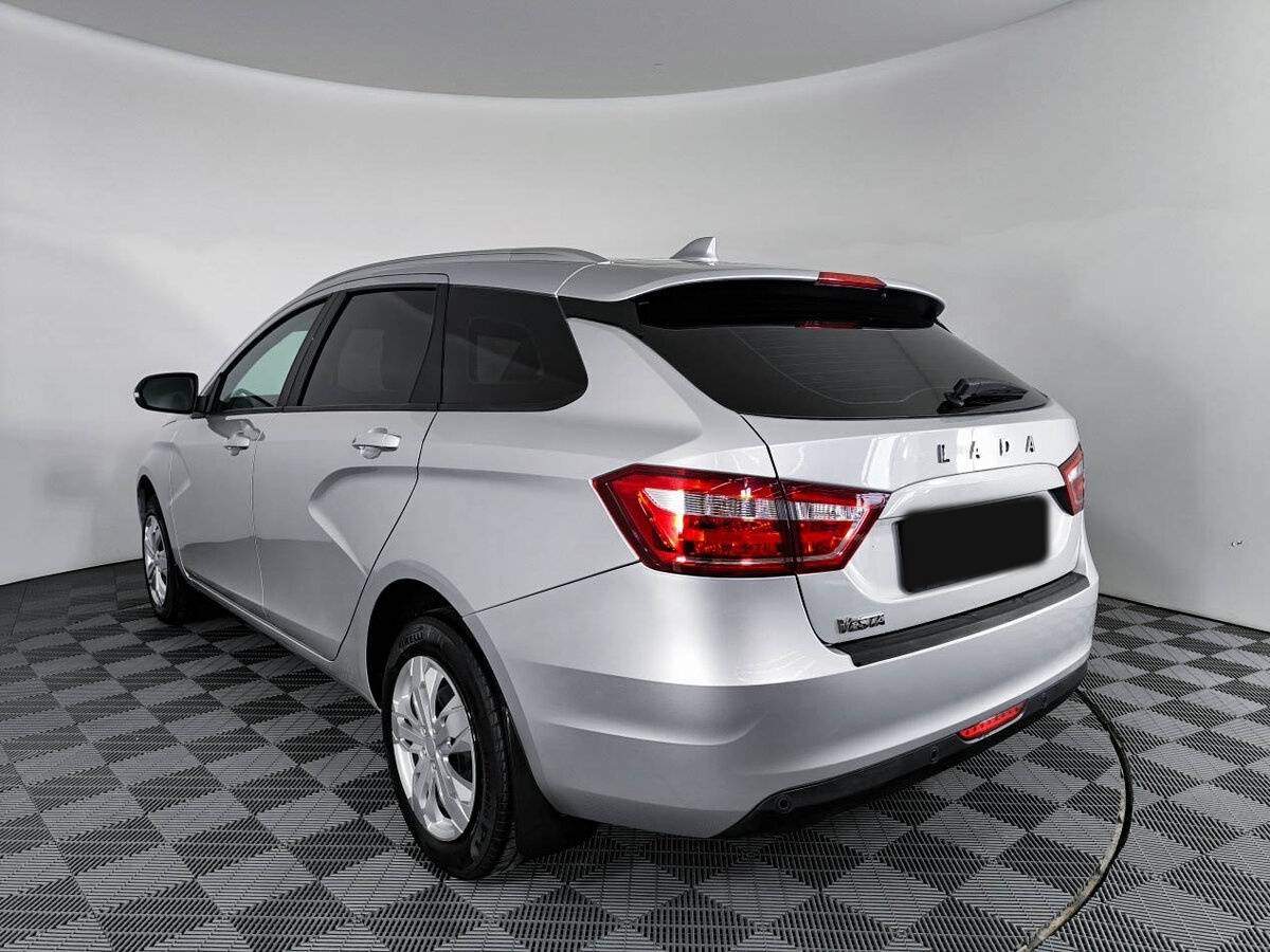 Lada (ВАЗ) Vesta 2021 года с пробегом. Фото: #6