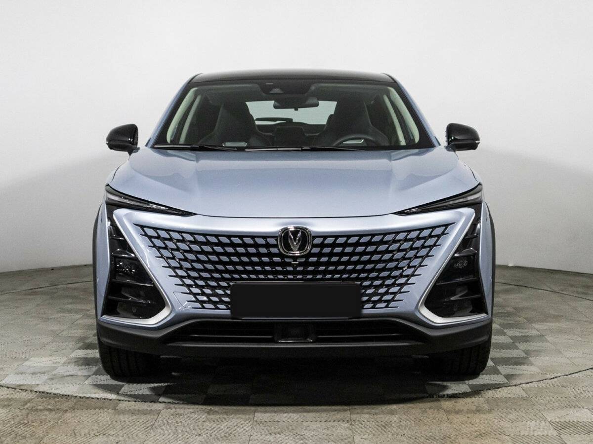 Б/У Чанган УНИ-Т 2023 года. Фото: #1