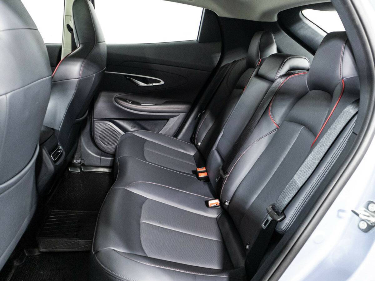 Б/У Чанган УНИ-Т 2023 года. Фото: #9