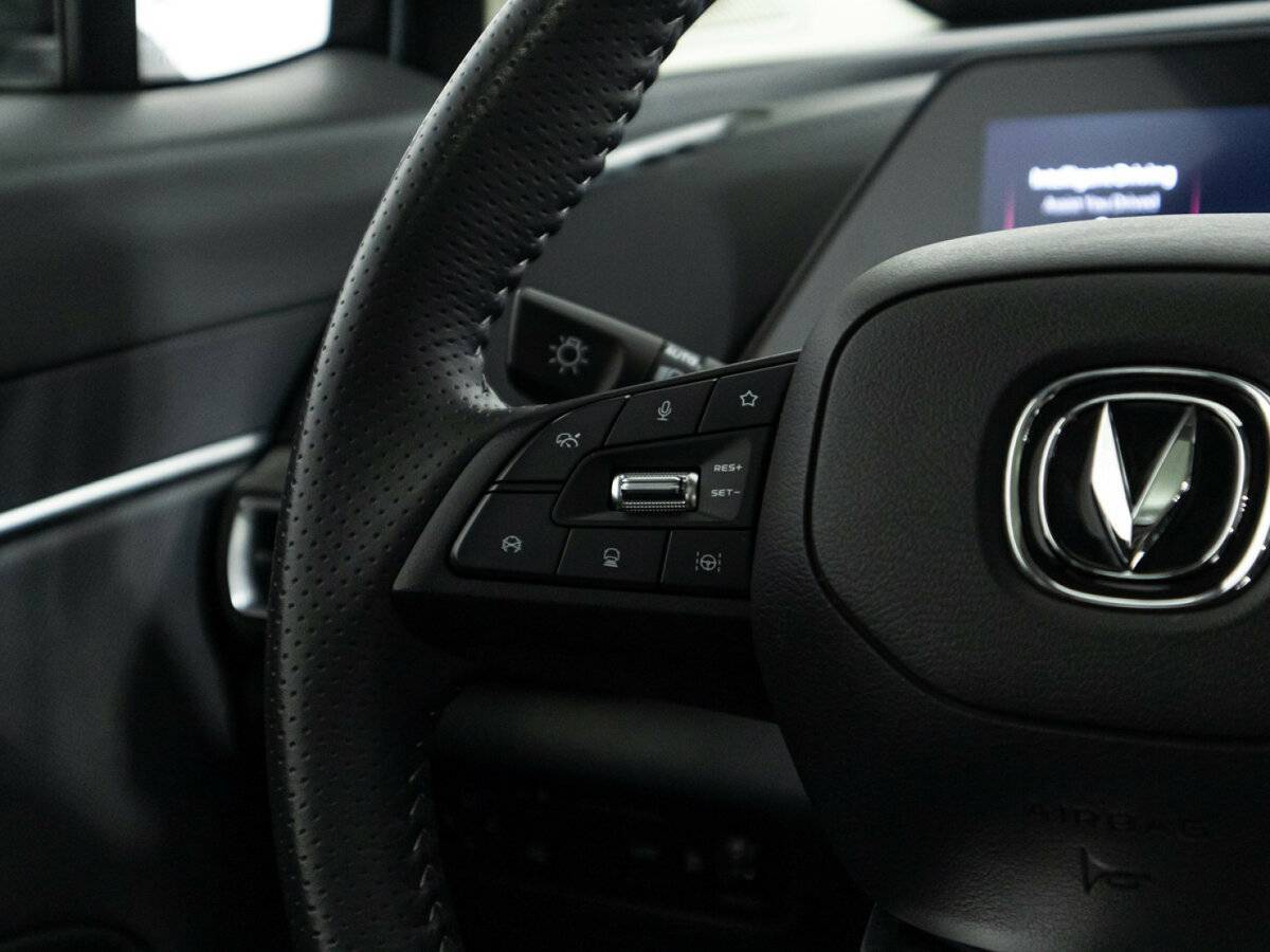 Б/У Чанган УНИ-Т 2023 года. Фото: #24