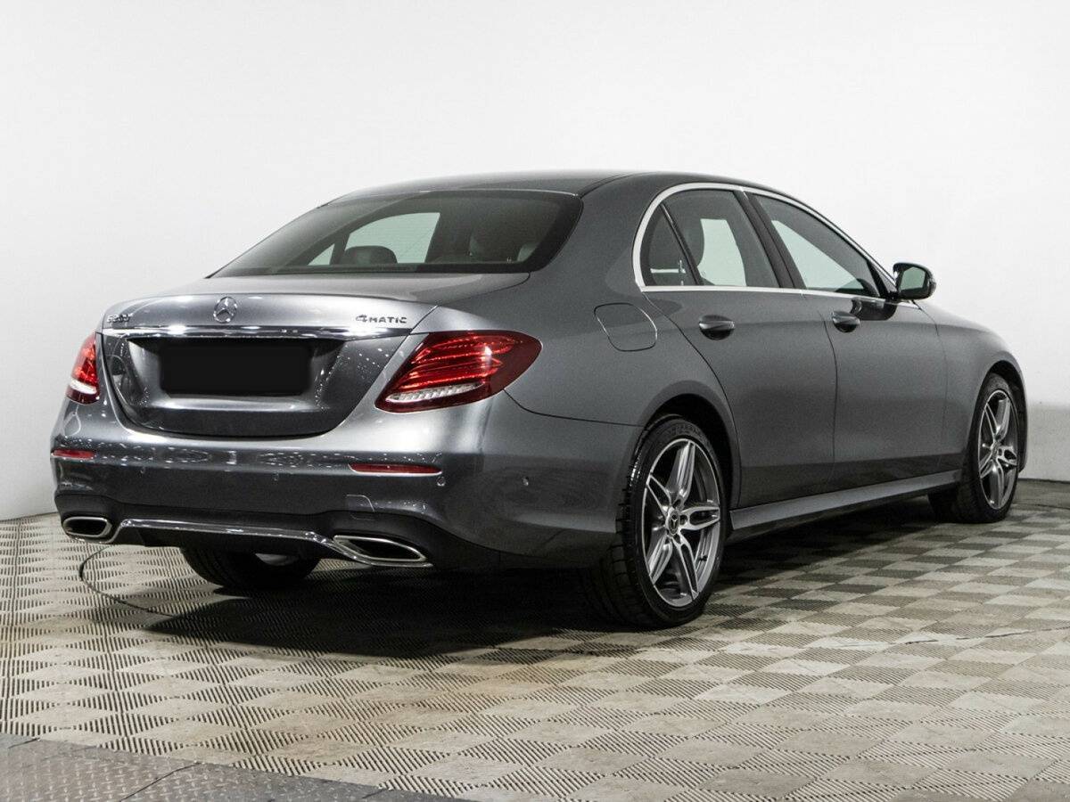 Mercedes-Benz E-Класс 2018 года с пробегом. Фото: #4