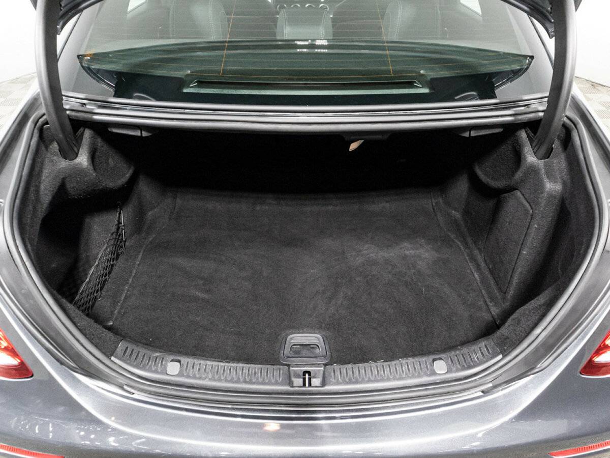 Mercedes-Benz E-Класс 2018 года с пробегом. Фото: #14