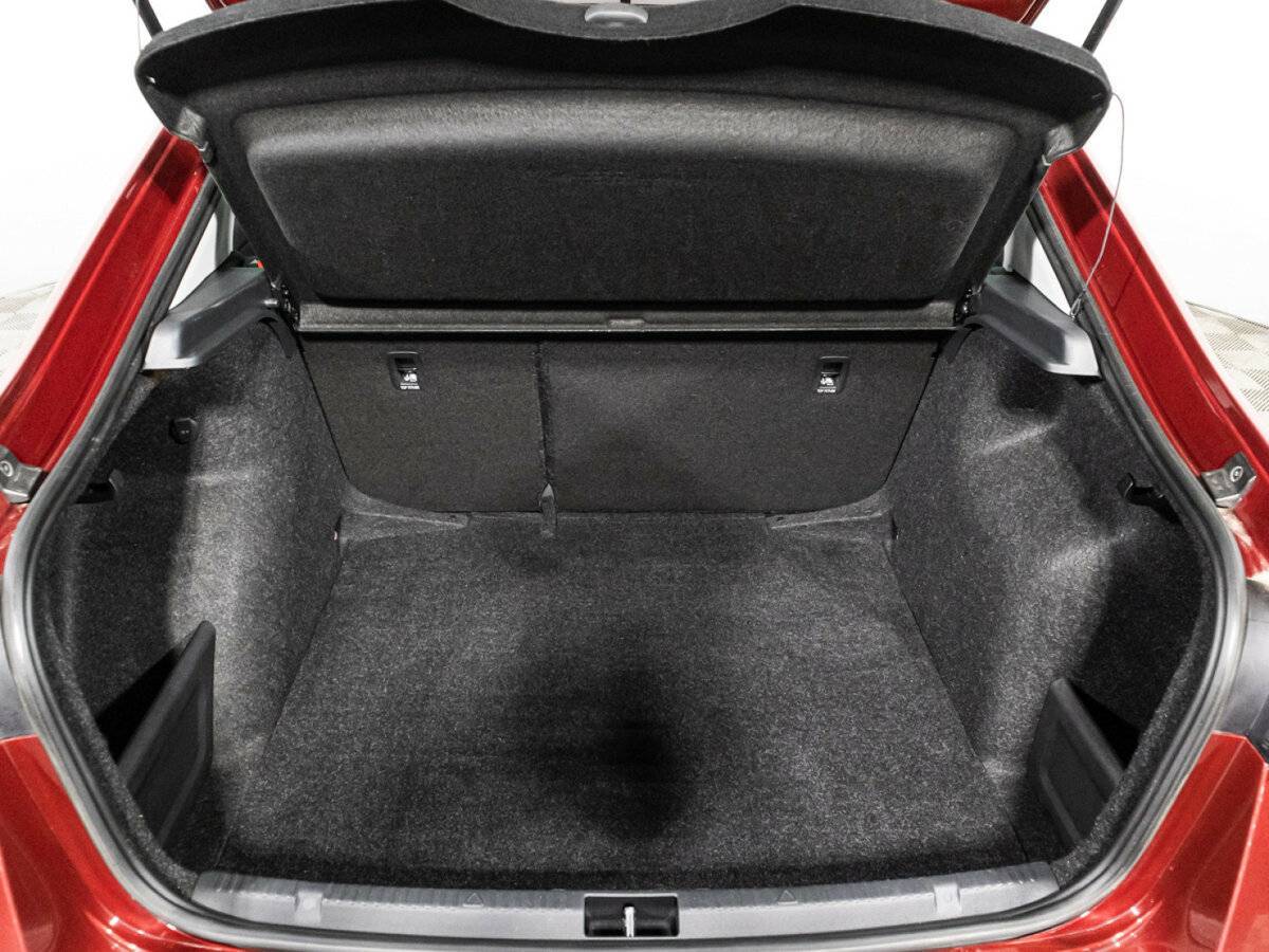 Skoda Rapid 2021 года с пробегом. Фото: #14