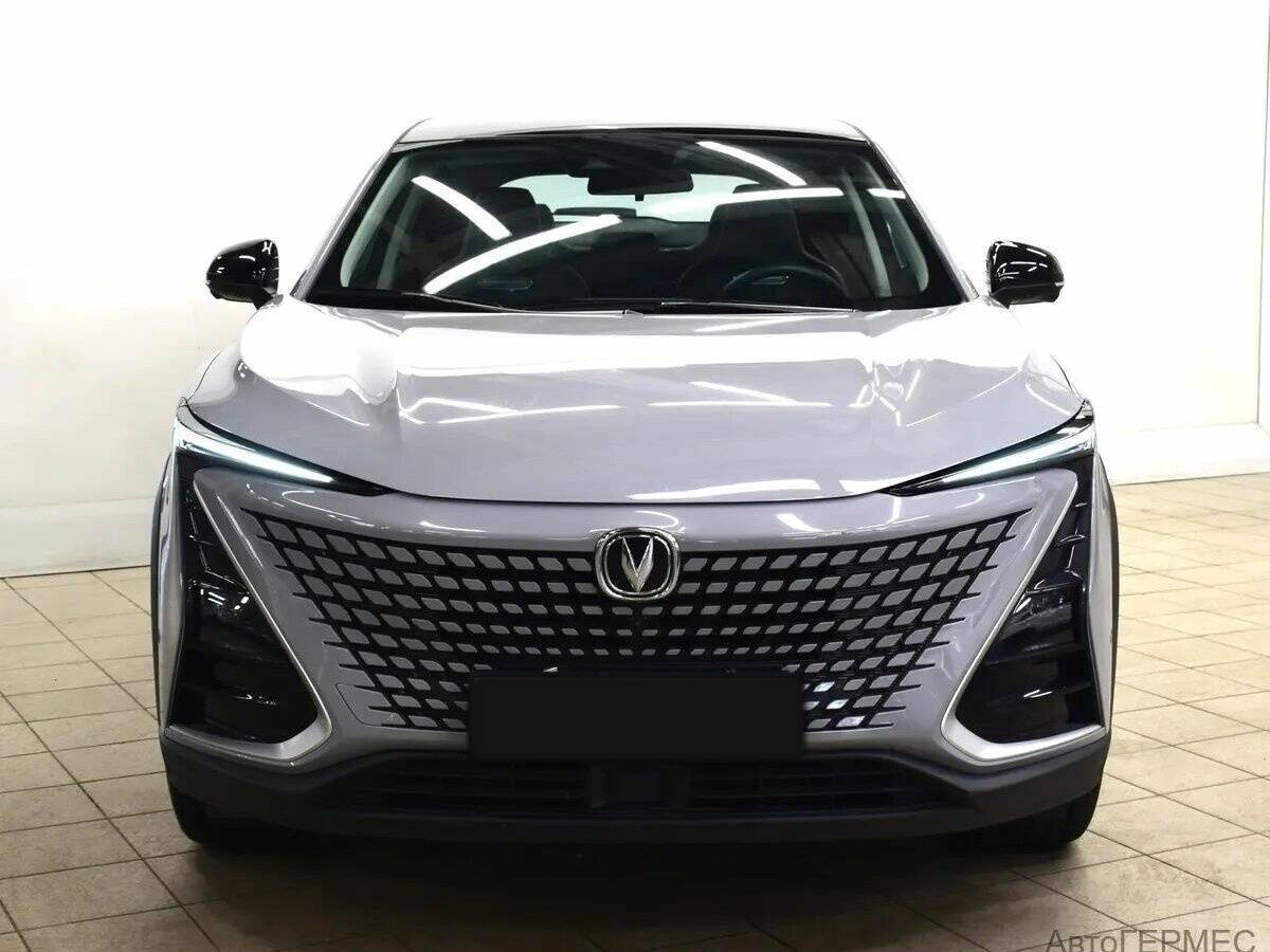 Б/У Чанган УНИ-Т 2023 года. Фото: #1