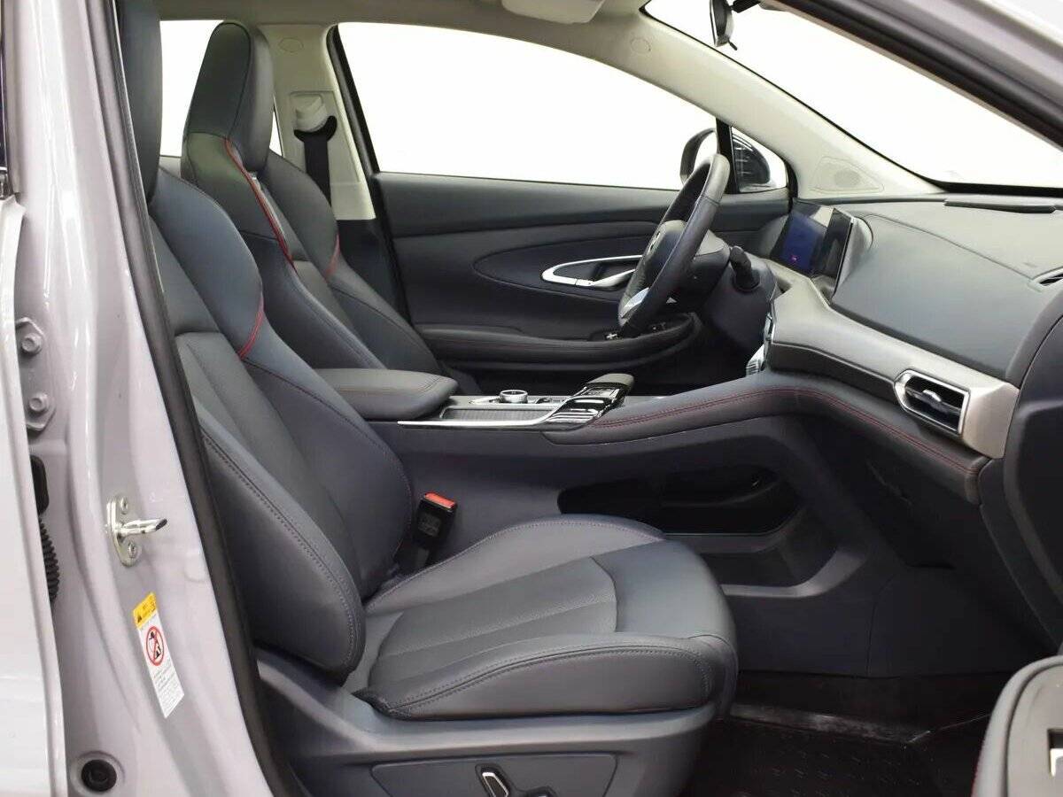 Б/У Чанган УНИ-Т 2023 года. Фото: #13